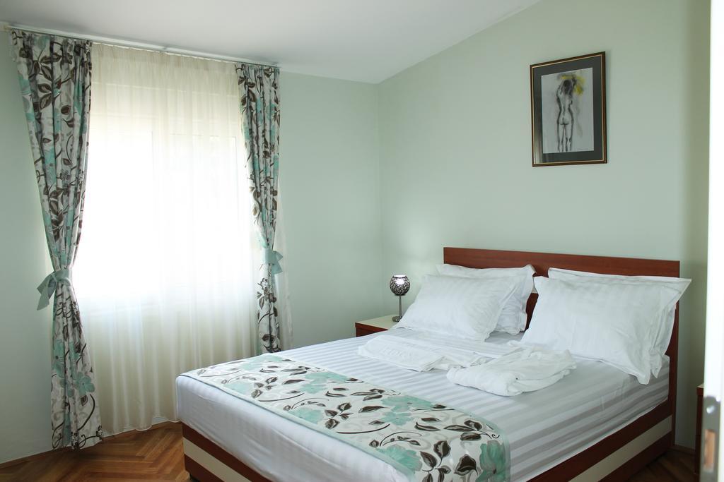 Apartments Gran Sasso Улцинь Екстер'єр фото