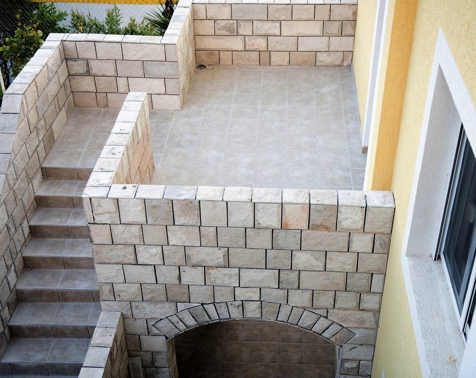 Apartments Gran Sasso Улцинь Екстер'єр фото