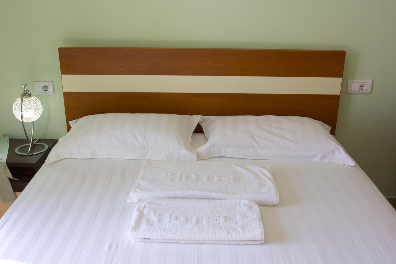 Apartments Gran Sasso Улцинь Екстер'єр фото