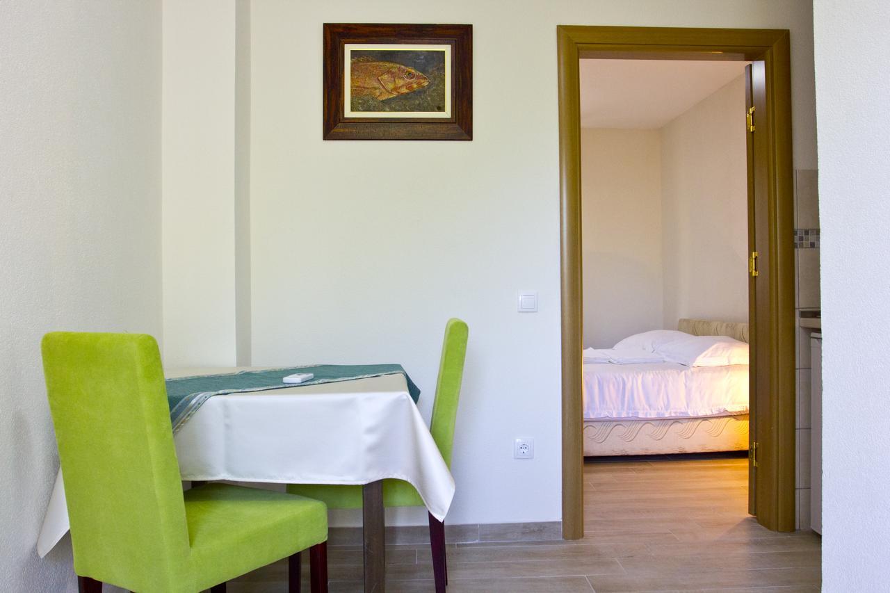 Apartments Gran Sasso Улцинь Екстер'єр фото