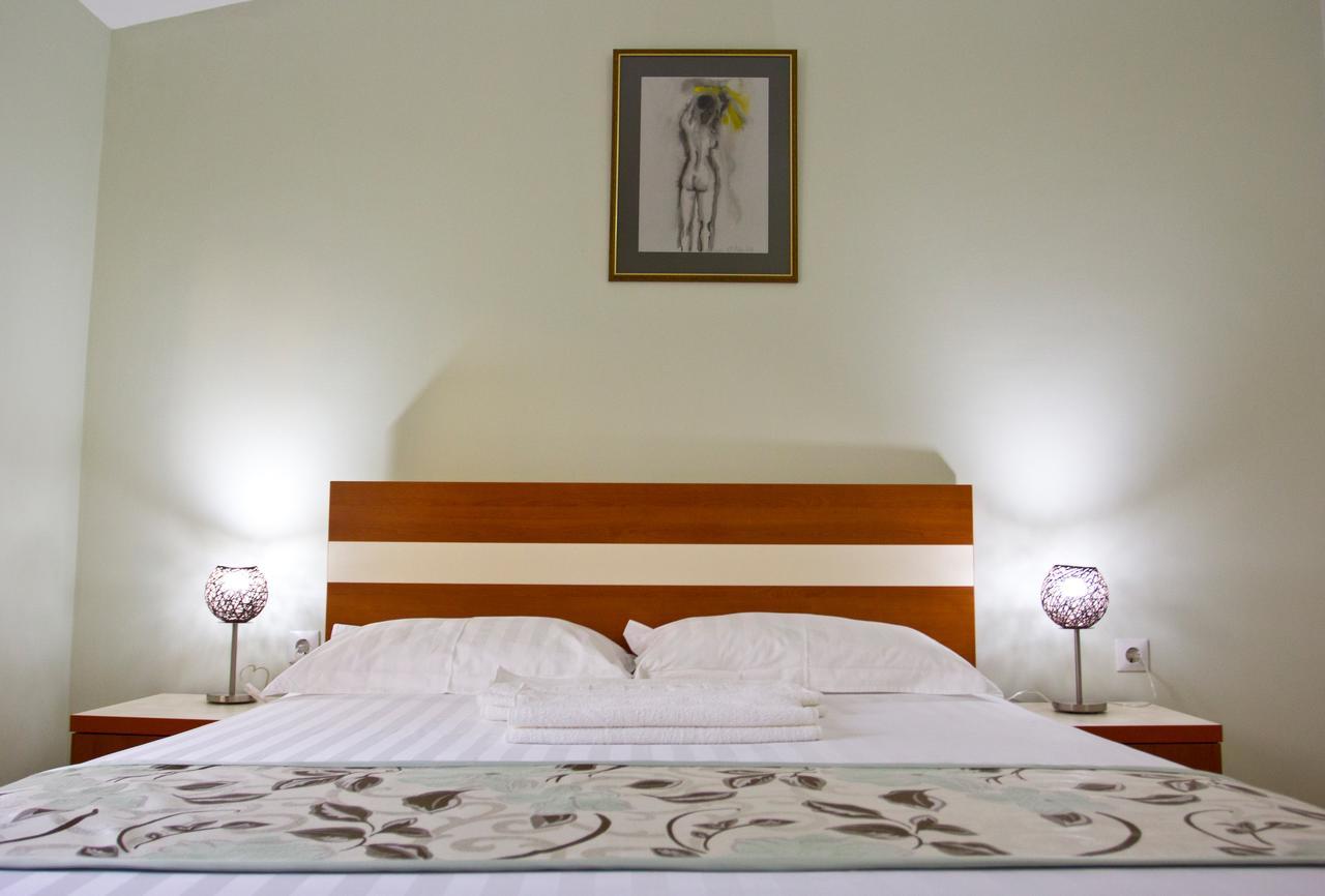 Apartments Gran Sasso Улцинь Екстер'єр фото