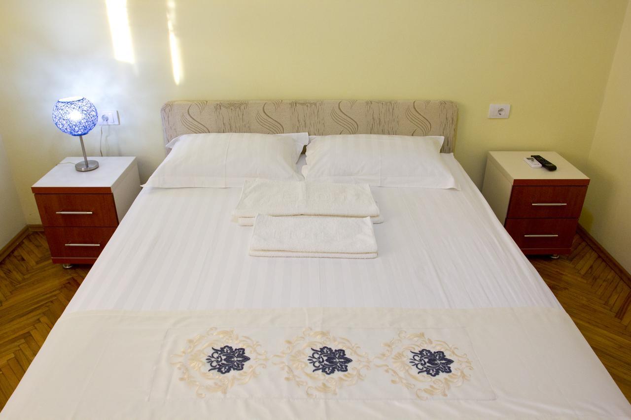 Apartments Gran Sasso Улцинь Екстер'єр фото
