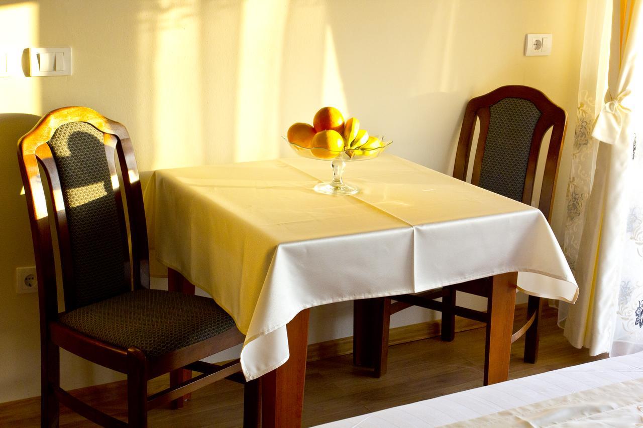 Apartments Gran Sasso Улцинь Екстер'єр фото